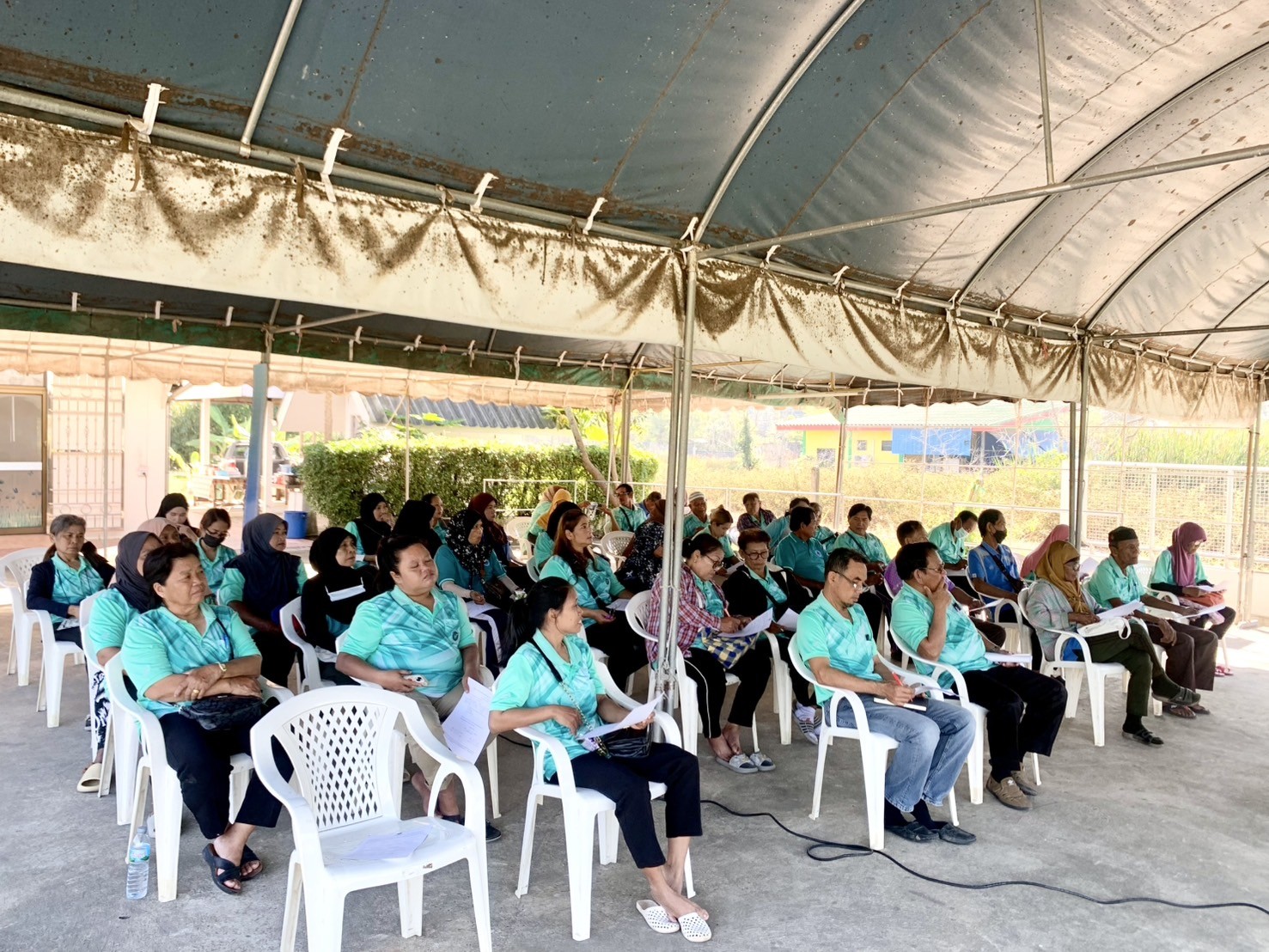 TINT visits covid hospital center