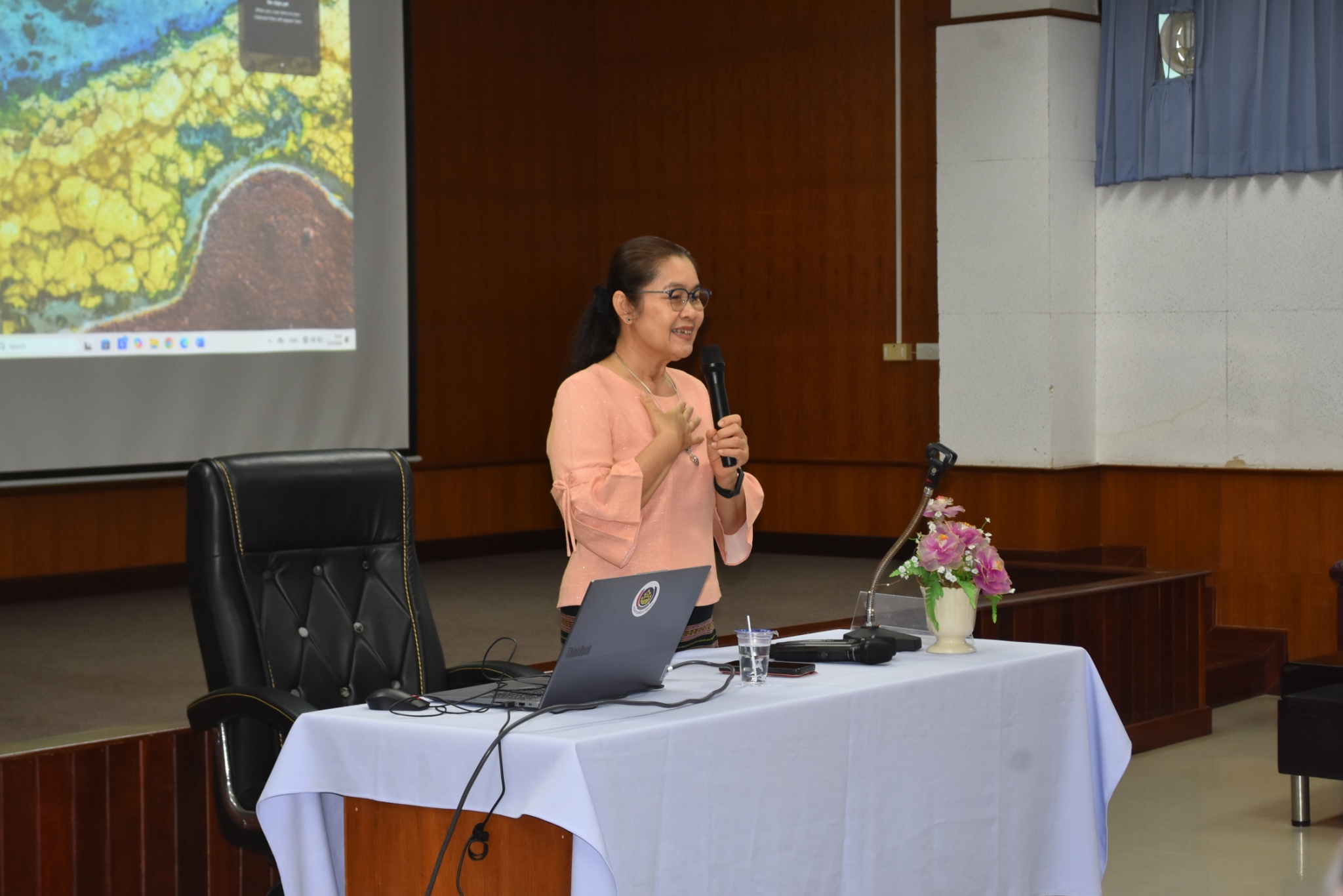 TINT visits covid hospital center