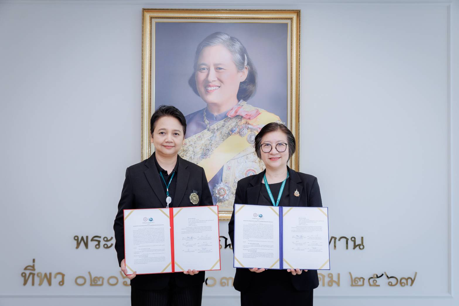 TINT visits covid hospital center